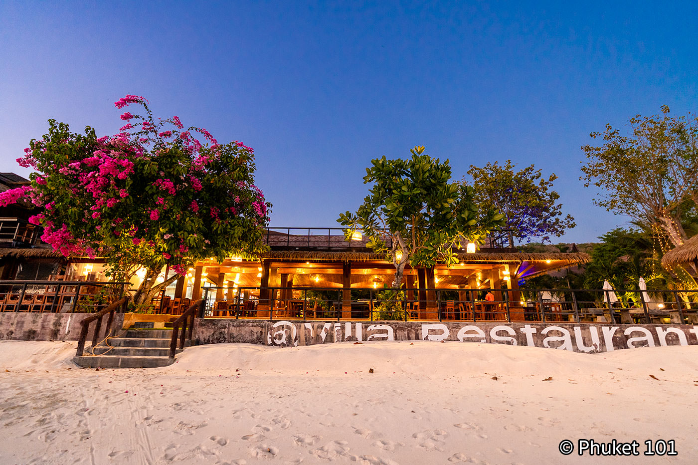 Phi Phi Maya Bay & Bamboo Island by Speedboat