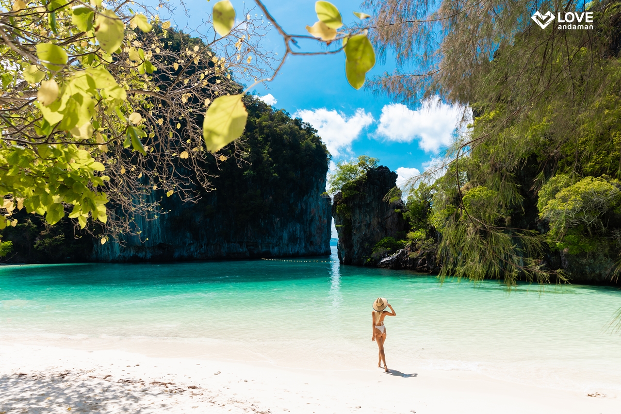 Phang Nga Bay & Hong Krabi Island from Phuket