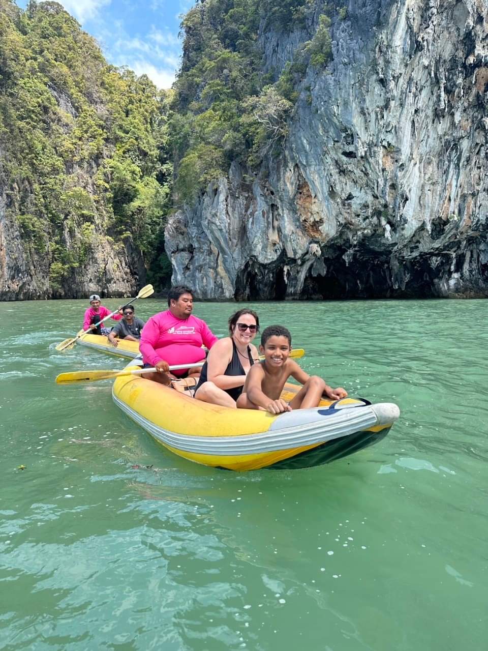 James Bond by Speedboat